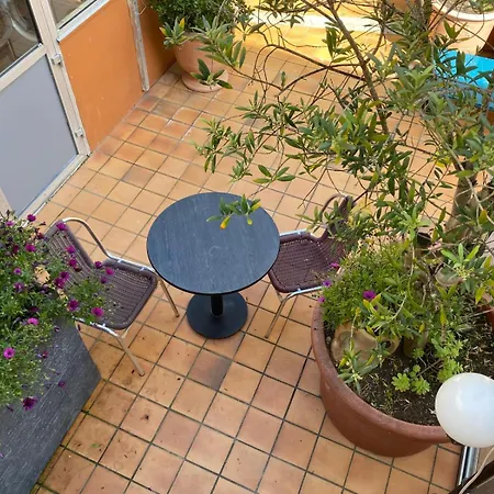 게스트하우스 Chez Bonamy Le Danichephe 3*